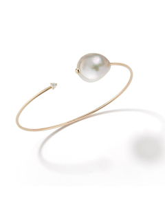 Mizuki Sea of Beauty Essentials Large Pearl and Diamond Cuff